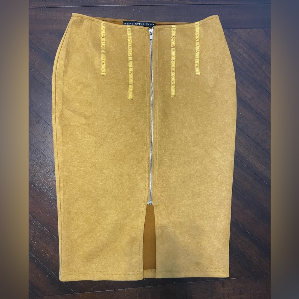 Suede pencil suede skirt
